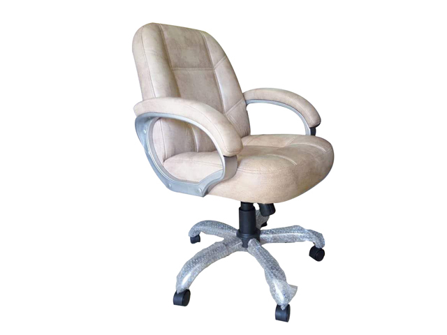Basic Office Chair with Arms